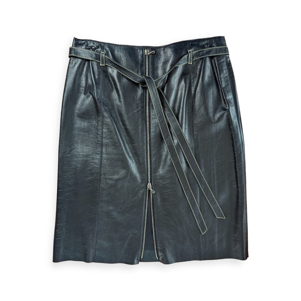 Di Vita Short Leather Zip Front Belted Skirt